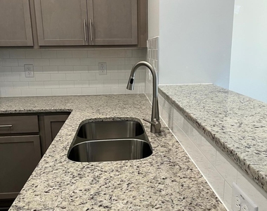 415 Ribbon Rail Street - Photo Thumbnail 7