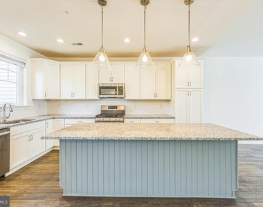 138 Everleigh Drive - Photo Thumbnail 8