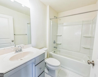 138 Everleigh Drive - Photo Thumbnail 14