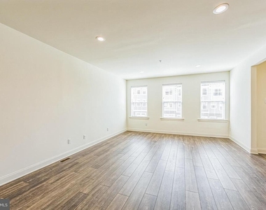 138 Everleigh Drive - Photo Thumbnail 16