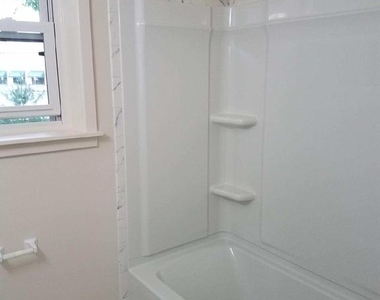 2555 Veser Lane - Photo Thumbnail 8