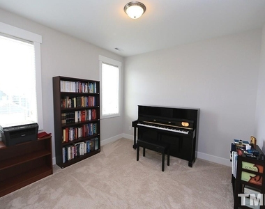 1637 Tunnel Street - Photo Thumbnail 11