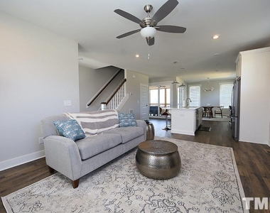 1637 Tunnel Street - Photo Thumbnail 4