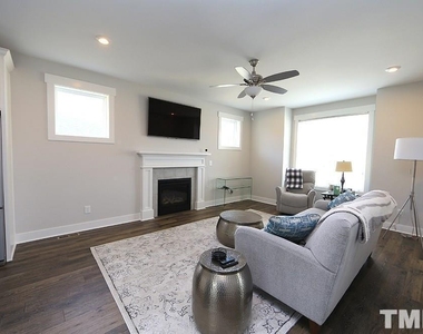1637 Tunnel Street - Photo Thumbnail 2