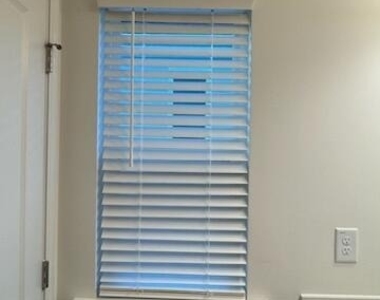 2040 Oakdale Drive - Photo Thumbnail 32