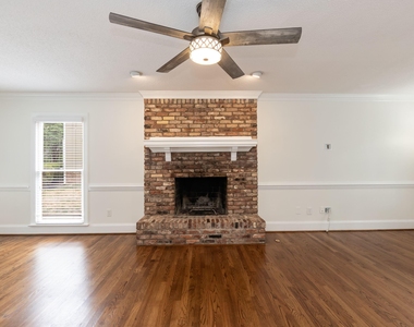 2621 Sawmill Road - Photo Thumbnail 7