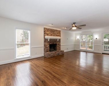 2621 Sawmill Road - Photo Thumbnail 5