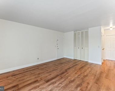 1016 W Baltimore Pike - Photo Thumbnail 9