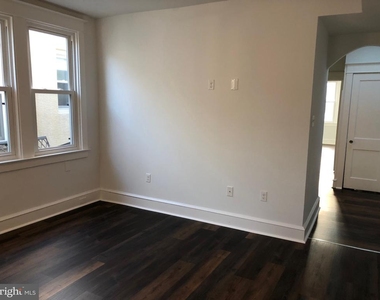 6 E Eagle Road - Photo Thumbnail 3