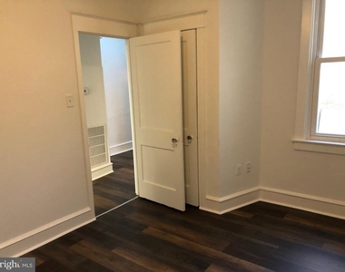6 E Eagle Road - Photo Thumbnail 11