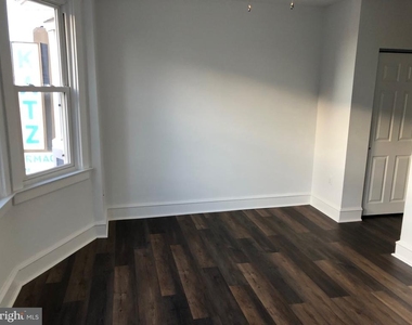 6 E Eagle Road - Photo Thumbnail 9