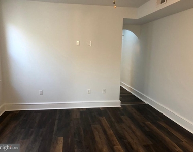 6 E Eagle Road - Photo Thumbnail 4