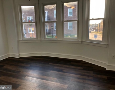 6 E Eagle Road - Photo Thumbnail 8