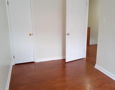 58 Suburban Lane - Photo Thumbnail 19
