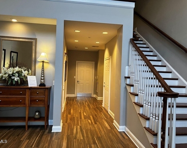 3810 Lunceston Way - Photo Thumbnail 26