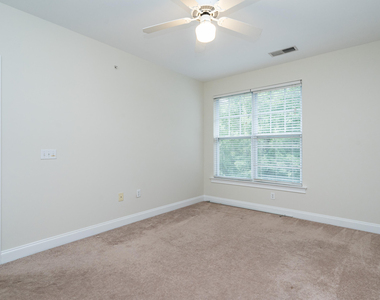 3810 Lunceston Way - Photo Thumbnail 17