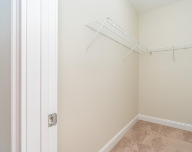 3810 Lunceston Way - Photo Thumbnail 15