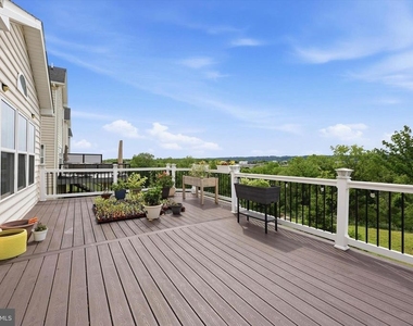 514 Quarry Point Road - Photo Thumbnail 10