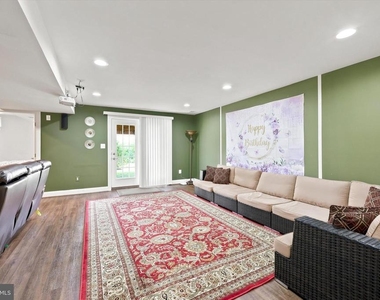 514 Quarry Point Road - Photo Thumbnail 21