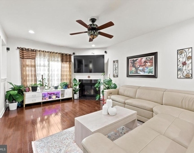 514 Quarry Point Road - Photo Thumbnail 5