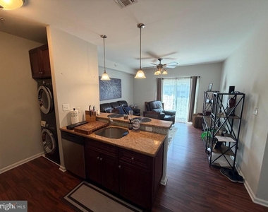 135 Prospect Street - Photo Thumbnail 2