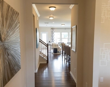 508 Excalibur Drive - Photo Thumbnail 1
