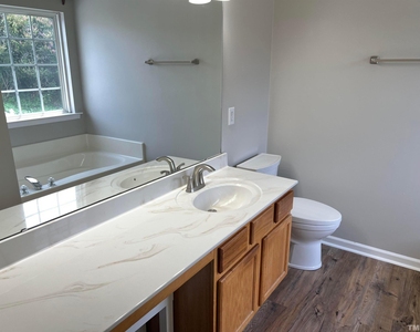 5013 Marathon Lane - Photo Thumbnail 19