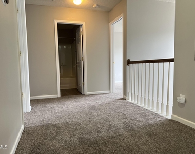 5013 Marathon Lane - Photo Thumbnail 38
