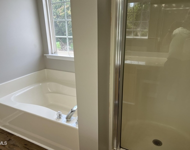 5013 Marathon Lane - Photo Thumbnail 44