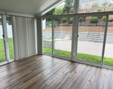5013 Marathon Lane - Photo Thumbnail 36