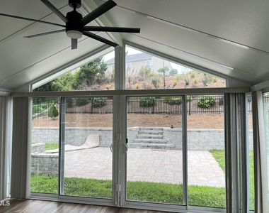5013 Marathon Lane - Photo Thumbnail 37