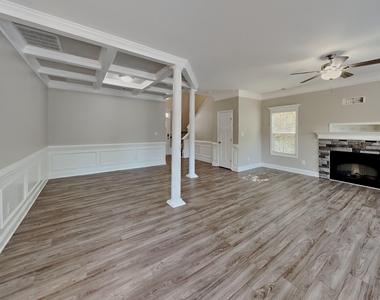 401 Bruce Johnson Road - Photo Thumbnail 2
