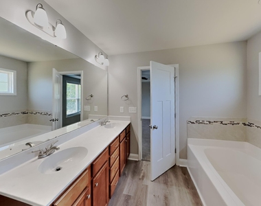 401 Bruce Johnson Road - Photo Thumbnail 7