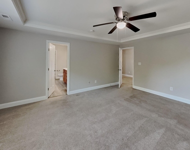 401 Bruce Johnson Road - Photo Thumbnail 6