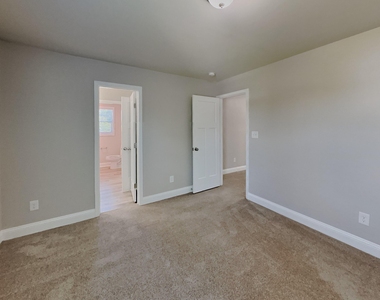 401 Bruce Johnson Road - Photo Thumbnail 11