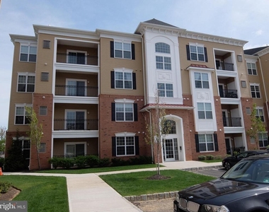 1132 Halifax Pl - Photo Thumbnail 22