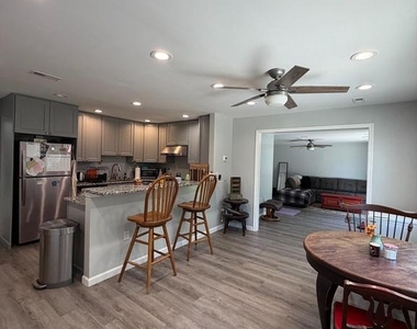 3220 Delsea Drive - Photo Thumbnail 7