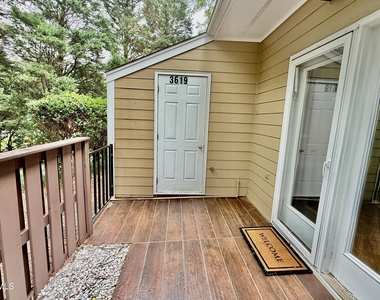 3619 Mill Run - Photo Thumbnail 3