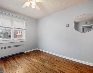 102 Cherry Parke - Photo Thumbnail 3