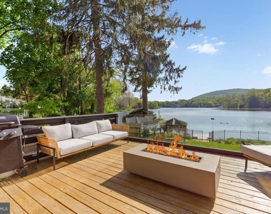 101 Lakeshore Dr - Photo Thumbnail 6