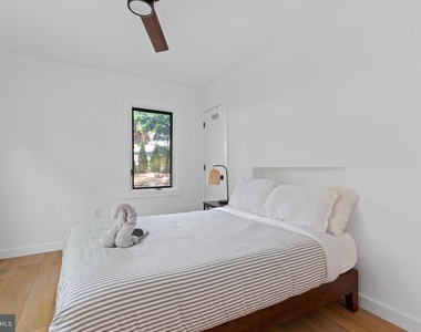 101 Lakeshore Dr - Photo Thumbnail 12