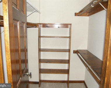 23306 Walnut Hollow Court - Photo Thumbnail 12