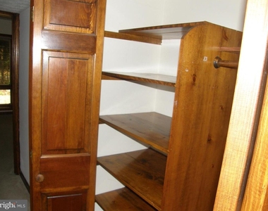 23306 Walnut Hollow Court - Photo Thumbnail 10