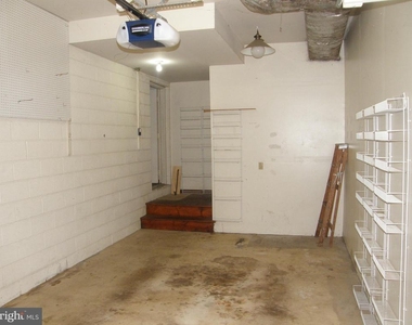 23306 Walnut Hollow Court - Photo Thumbnail 4