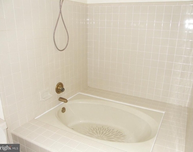 23306 Walnut Hollow Court - Photo Thumbnail 18