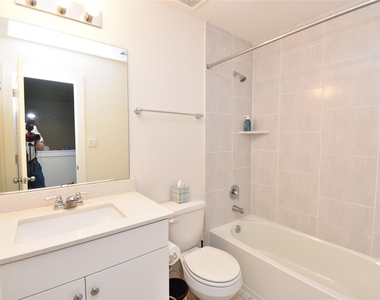 331 Alamar Knot Way - Photo Thumbnail 5