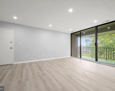 7967 Riggs Road - Photo Thumbnail 6