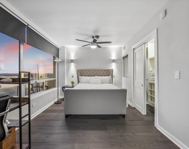 1212 Guadalupe St - Photo Thumbnail 16
