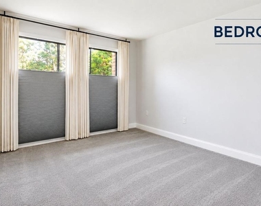 15603 Dorset Road - Photo Thumbnail 10