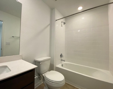 241 Saide St - Photo Thumbnail 24